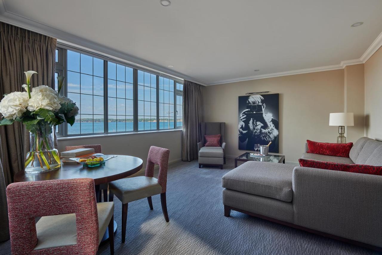 Grand Jersey Hotel And Spa Saint Helier Jersey Εξωτερικό φωτογραφία A suite at the InterContinental Boston