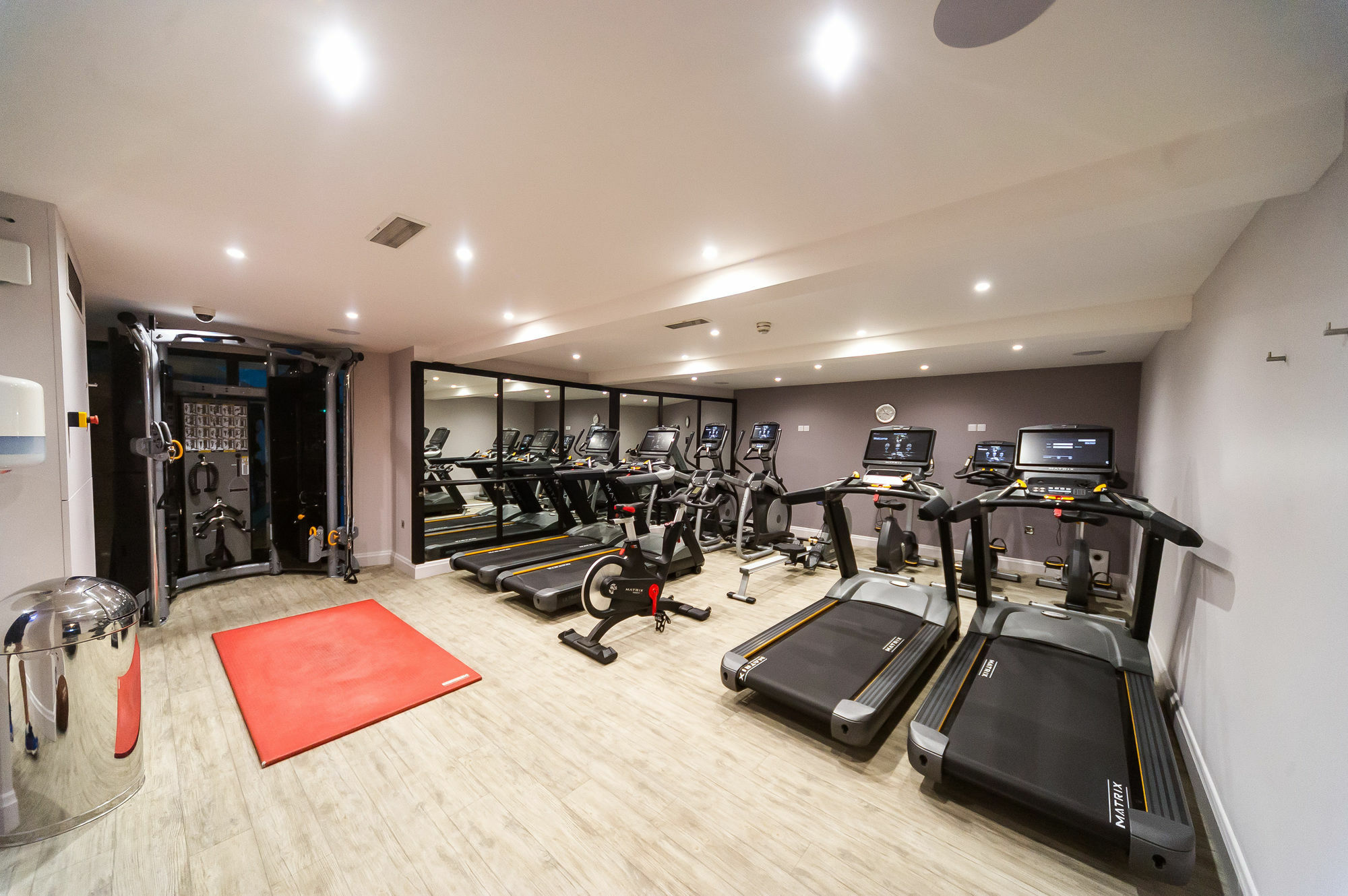 Grand Jersey Hotel And Spa Saint Helier Jersey Εξωτερικό φωτογραφία The gym at the hotel